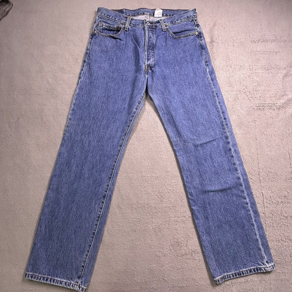 Vintage Y2K Levi's 501 Jeans Mens W35 L32 Medium Wash Button Fly Straight Leg